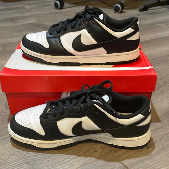 Nike Panda Dunks Size 10 Used - Picture 1 of 4